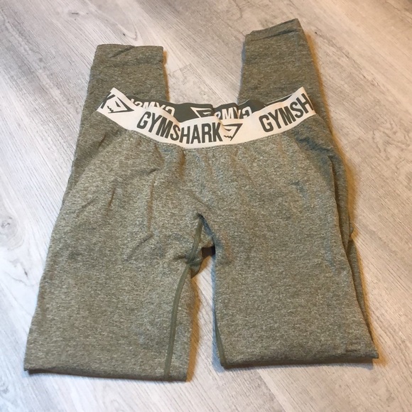 GYMSHARK LEGGINGS - Picture 2 of 4